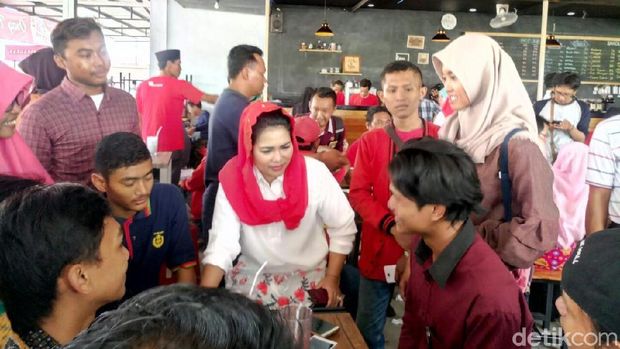 Puti datangi kaum milenial di Lamongan/