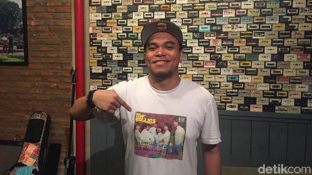 Barry Likumahuwa hingga Endah N Rhesa Ramai-ramai Nyanyikan Lagu The Rollies 