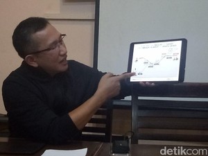 Eep Saefulloh: Lembaga Survei Harus Jelaskan Pemesannya