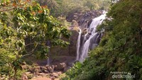 Mencari wisata air terjun coba saka ke Way Kanan. Kunjungi Curup Gangsa dan nikmatilah keindahannya yang begitu memanjakan mata (I Gede Leo Agustina/dTraveler)