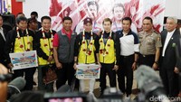 Kevin/Marcus menjadi ganda putra pertama yang berhasil meraih gelar juara ganda putra beruntun sejak Ricky Soebagdja/Rexy Mainaky mendapatkannya 22 tahun lalu (1995 dan 1996).