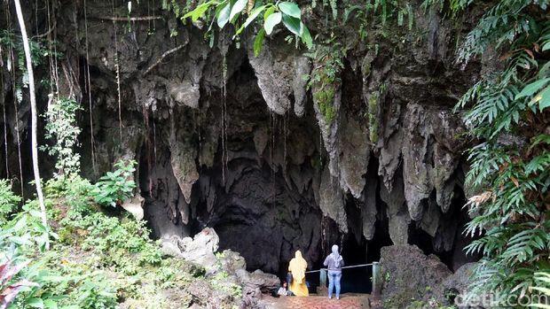Pintu masuk Goa Hawang (Wahyu/detikTravel)