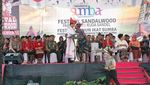 Foto: Adu Hidung Jokowi di Sumba dan Selandia Baru