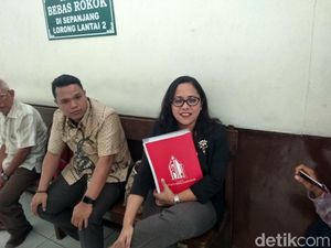 Pengacara Ahok Serahkan 17 Lembar Kesimpulan di Sidang Cerai
