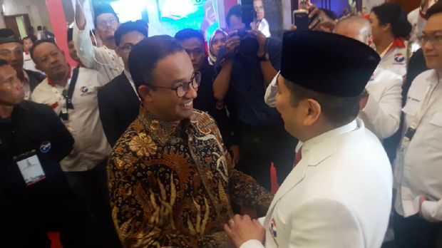 Ke Rapimnas Perindo dengan Anies Sandi Kacang  Tak Lupa  