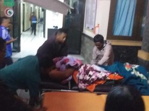 Puluhan Warga Ijen Mendadak Pingsan, Diduga Hirup Gas Belerang