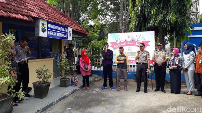 Korban Kecelakaan di Bojonegoro Dibuatkan Rumah untuk Istirahat