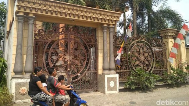 Ini Penampakan Rumah Mujiono yang Bayar Utang Pakai Uang Mainan