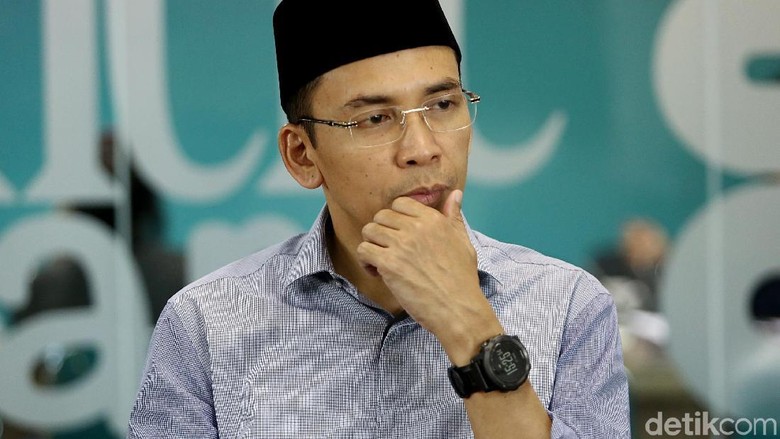 Demokrat: TGB yang Dukung Jokowi Disanksi karena Masalah Etika Demokrat: TGB yang Dukung Jokowi Disanksi karena Masalah Etika