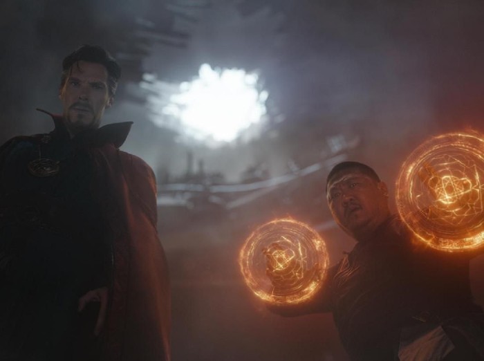 Marvel Studios AVENGERS: INFINITY WAR..L to R: Doctor Strange (Benedict Cumberbatch) and Wong (Benedict Wong)..Photo: Film Frame..©Marvel Studios 2018