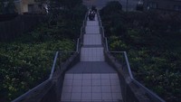 Berlantai putih tanpa ada ornamen, 163 anak tangga ini dulunya terlihat sangat biasa. (ardiedoes/Instagram)