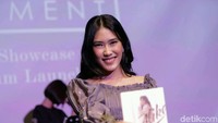 Senyuman semringah Alika. Foto: Palevi/detikHOT