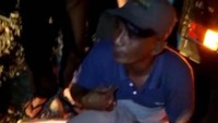 Bahtiar membawa 20 kg sabu. Ia mengaku tidak mengetahui isi karung yang dibawanya.