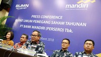 Kartika Wirjoatmodjo menjelaskan, pembagian saham yang hampir 50% dari laba tersebut karena laba bersih Bank Mandiri tercatat sebesar Rp 20,6 triliun atau tumbuh 49,5% secara year on year (yoy) menyusul konsistensi perseroan dalam memperbaiki kualitas aset produktif dan meningkatkan fungsi intermediasi.