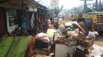 Penampakan Tumpukan Sampah Sisa Banjir Bandang Cicaheum