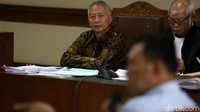 Agenda persidangan yakni menghadirkan penyuap, eks Komisaris PT Adhiguna Keruktama (AGK) Adi Putra Kurniawan.