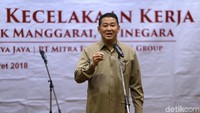 Direktur Pelayanan BPJS Ketenagakerjaan Krishna Syarif memberikan sambutan.