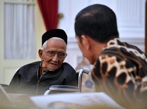 Kisah Nyak Sandang yang Ingin Baca Alquran Lagi di Hari Tua