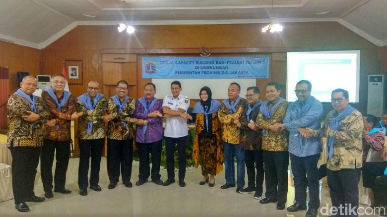 Sandiaga Ingatkan PNS DKI, Promosi Jabatan Berdasarkan Kinerja Sandiaga Ingatkan PNS DKI, Promosi Jabatan Berdasarkan Kinerja