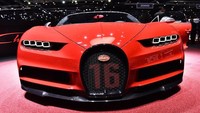 Ketika diuji di Nardo test track, Chiron Sport mampu melibas tikungan dengan stabil pada kecepatan 200 km/jam (124 mil/jam). Mobil diperlihatkan di pameran Geneva Motor Show beberapa waktu lalu. Foto: Geneva Motor Show