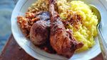 Sedap! Makan Siang dengan 10 Nasi Kuning Berlauk Komplet dari Netizen