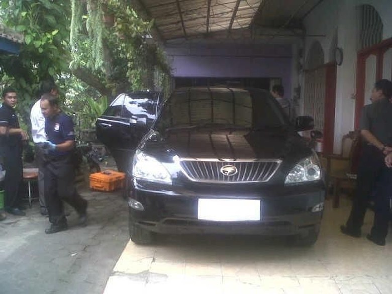 Melihat Lagi Teror di Rumah Amien yang Diungkit Hanafi Rais Melihat Lagi Teror di Rumah Amien yang Diungkit Hanafi Rais