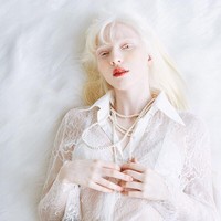 Awalnya, gadis kelahiran 1996 ini mulai terjun ke industri model sejak dirinya melakukan cosplay karakter anime Jepang. Foto: Instagram