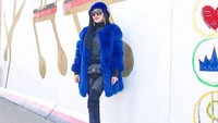 Sampaikan di kolom komentar ya pose-pose sensual Syahrini. Foto: Dok. Instagram/princessyahrini