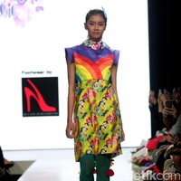 Fashion show karya delapan desainer lokal dengan mengangkat tema My Little Pony di Plaza Indonesia Fashion Week 2018, Jakarta. Rabu [21/3/2018]. [Foto: Mohammad Abduh/Wolipop]