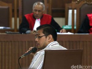 Kepala IGD RS Medika Bersaksi di Sidang Friedrich