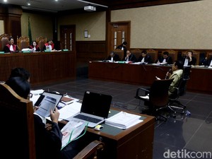 Aliran Duit ke Novanto Terungkap dari Sadapan dan Saksi