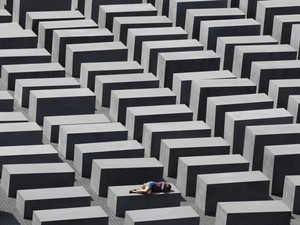 Hari Peringatan Holocaust Sedunia 2023, Sejarah dan Kisah di Baliknya