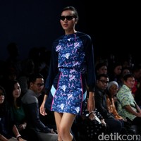 Fashion show karya delapan desainer lokal dengan mengangkat tema My Little Pony di Plaza Indonesia Fashion Week 2018, Jakarta. Rabu [21/3/2018]. [Foto: Mohammad Abduh/Wolipop]