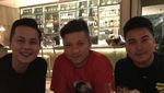 Sayang Keluarga, Begini Potret Andhika Pratama Kalau sedang Makan dengan Keluarga
