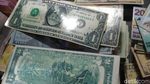 Uang Mainan dan Dolar AS Plastik yang Disetor Mujiono ke Bank