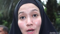 Lyra Virna cukup lama melalui proses hukum ini. Foto: Lamhot Aritonang