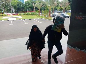 Akan Diperiksa sebagai Tersangka, Lyra Virna Datangi Polda Metro