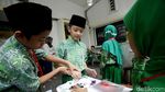 Murid SD Al-Azhar Ikut Simulasi Pemungutan Suara di KPU