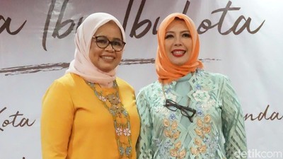 Gaya Istri Anies Baswedan Berkebaya Betawi Motif Bundaran HI