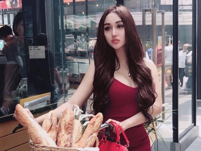 Status 'Lakilaki/Perempuan' Lucinta Luna Bisa Bermasalah di Pengadilan