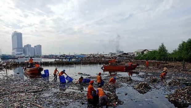 Sampah yang ada di lokasi sudah jauh berkurang