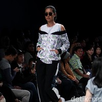 Fashion show karya delapan desainer lokal dengan mengangkat tema My Little Pony di Plaza Indonesia Fashion Week 2018, Jakarta. Rabu [21/3/2018]. [Foto: Mohammad Abduh/Wolipop]