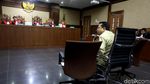 Novanto Bernyanyi Sebut Puan Hingga Pramono Terima Duit e-KTP