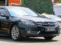 Pimpinan Negara yang Tak Malu Pakai Mobil Nasional