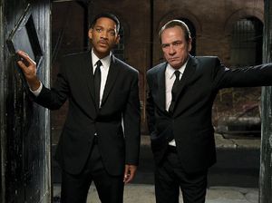 Spin-off Men In Black Rilis Teaser Poster