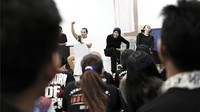 Memutuskan untuk berhijab, Tantri mendapatkan julukan dari netizen Lady Rocker Muslimah. Foto: Tantri Kotak (Instagram)