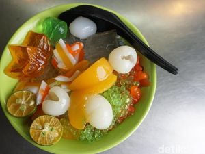 Mantul! 5 Es Buah Segar yang Bisa Dipesan Antar ke Rumah untuk Buka Puasa