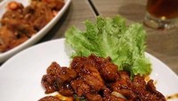 Sapi lada hitam memang selalu menggugah selera, apalagi jika ditambah nasi hangat dan selada seperti pilihan @tri.armalia Foto: Instagram