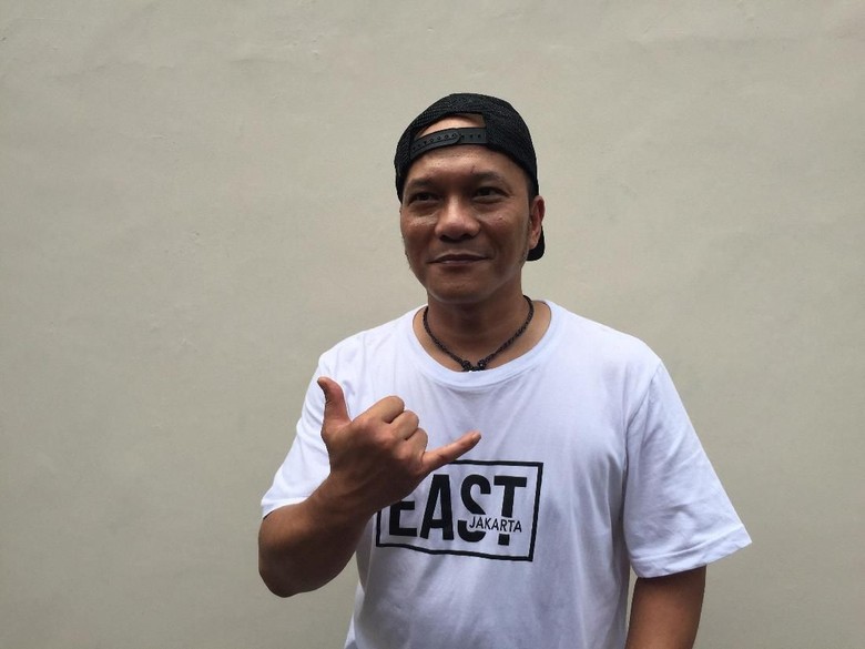 Iwa K Siap Berbagi Cerita di Konser Perayaan 25 Tahun Berkarier Iwa K Siap Berbagi Cerita di Konser Perayaan 25 Tahun Berkarier