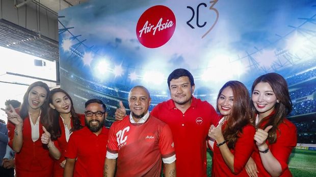 Roberto Carlos Jadi Duta AirAsia